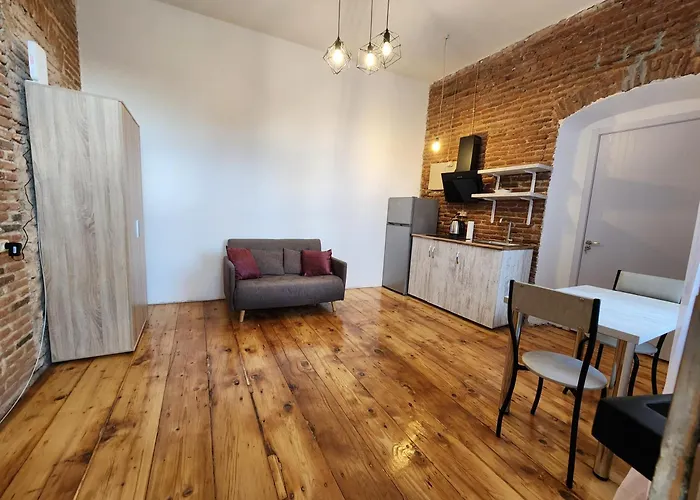 Cozy Apartment In Old Tbilisi