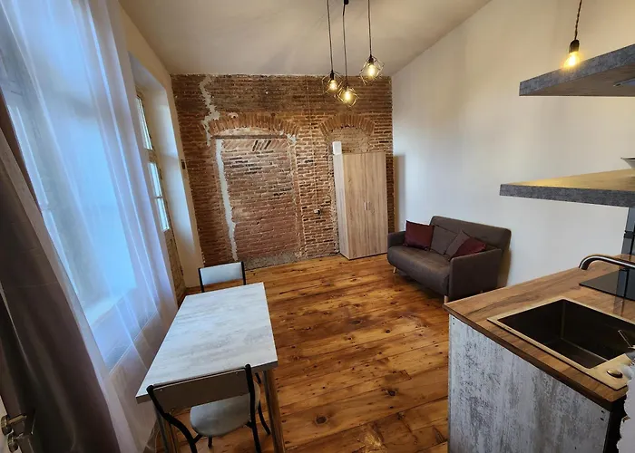 Cozy Apartment In Old Tbilisi